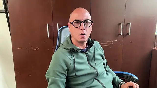 alanan881 online show from 01-17-26, 05:38