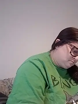 Snapshot of staceysmomfow chatting on 01-13-25, 10:13 staceysmomfow online show from 01-13-25, 10:13