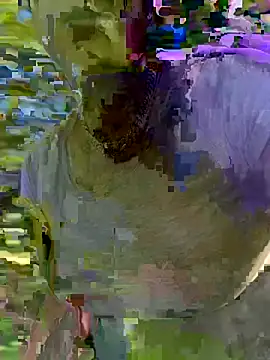 CrownedNyaries online show from 06-05-26, 10:37