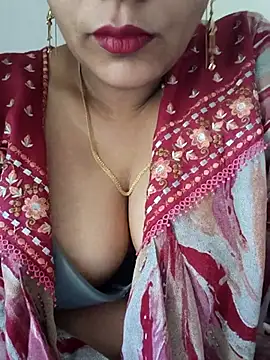 Snapshot of samitasharma chatting on 04-18-26, 05:43 samitasharma online show from 04-18-26, 05:43