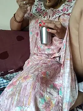 Snapshot of samitasharma chatting on 02-18-26, 05:05 samitasharma online show from 02-18-26, 05:05