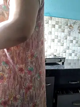 Snapshot of samitasharma chatting on 02-03-26, 06:40 samitasharma online show from 02-03-26, 06:40