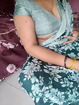 Snapshot of samitasharma chatting on 05-14-26, 05:37 samitasharma online show from 05-14-26, 05:37