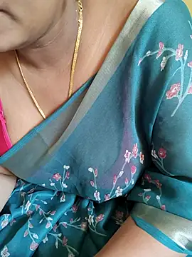 Snapshot of samitasharma chatting on 05-30-26, 07:15 samitasharma online show from 05-30-26, 07:15