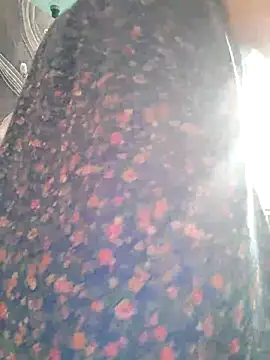 Snapshot of samitasharma chatting on 02-06-26, 02:40 samitasharma online show from 02-06-26, 02:40