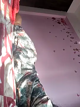 Snapshot of samitasharma chatting on 02-14-26, 03:51 samitasharma online show from 02-14-26, 03:51