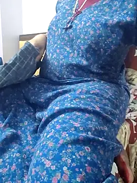 Snapshot of samitasharma chatting on 02-05-26, 02:13 samitasharma online show from 02-05-26, 02:13