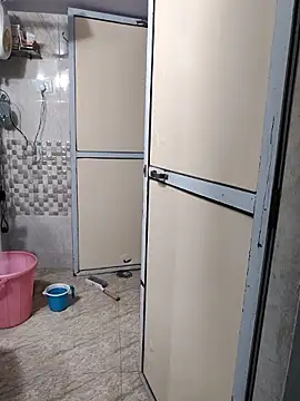 Snapshot of samitasharma chatting on 01-17-26, 02:31 samitasharma online show from 01-17-26, 02:31