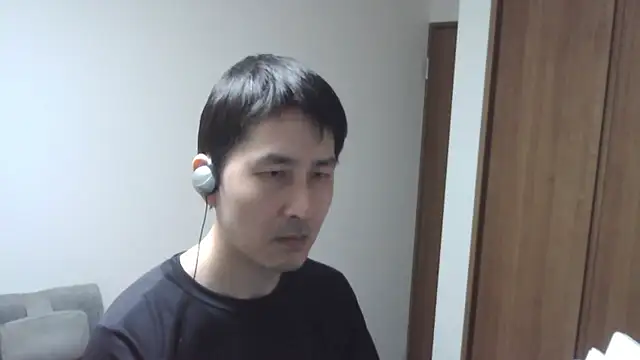 ikkakusai11 online show from 11-04-25, 09:24