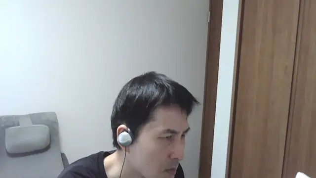 ikkakusai11 online show from 10-28-25, 09:58