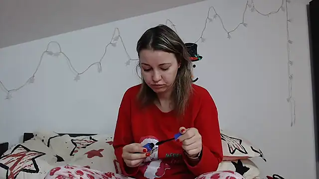 Snapshot of SweetMaddy888 chatting on 01-11-25, 04:06 SweetMaddy888 online show from 01-11-25, 04:06