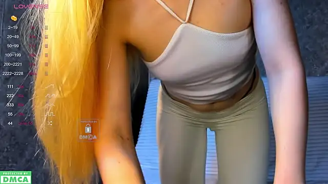 Snapshot of xteona chatting on 09-18-25, 09:12 xteona online show from 09-18-25, 09:12