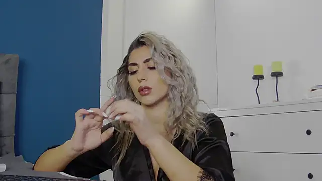 CelineMeyerr online show from 10-09-25, 04:24