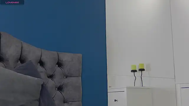 CelineMeyerr online show from 10-01-25, 04:17