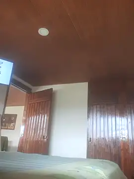 Snapshot of gigolopez1 chatting on 01-23-25, 04:15 gigolopez1 online show from 01-23-25, 04:15