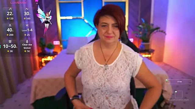 Snapshot of MilaSkyy chatting on 09-14-25, 03:01 MilaSkyy online show from 09-14-25, 03:01
