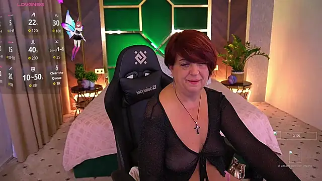 Snapshot of MilaSkyy chatting on 09-12-25, 11:15 MilaSkyy online show from 09-12-25, 11:15