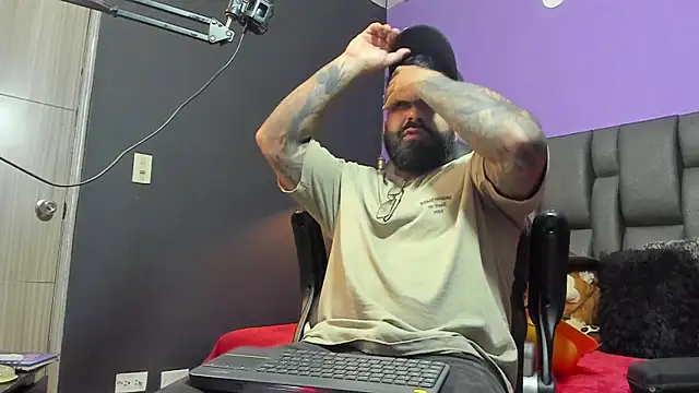 Lyon vach online show from 03-20-26, 12:22