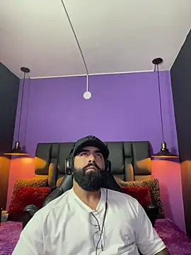 Lyon vach online show from 11-28-25, 12:22