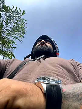 Lyon vach online show from 10-26-25, 01:33