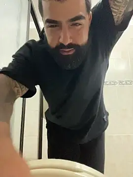 Lyon vach online show from 11-19-25, 05:24