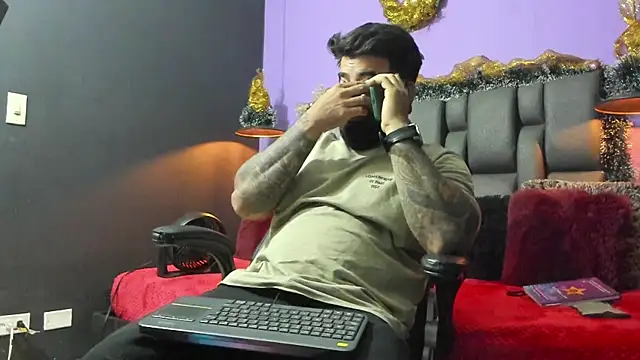 Lyon vach online show from 12-20-25, 09:39