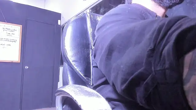 Lyon vach online show from 03-16-26, 10:34