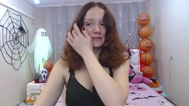 BarbaraStily online show from 10-12-25, 06:37