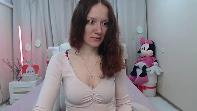 BarbaraStily online show from 04-10-26, 08:32