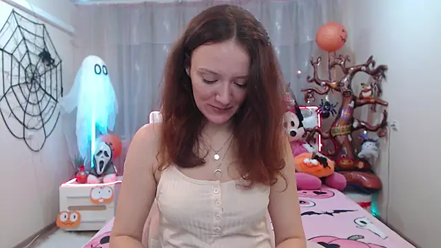 BarbaraStily online show from 10-21-25, 06:57