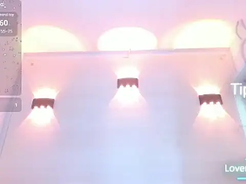 Snapshot of Molly_Spears chatting on 02-20-25, 02:46 Molly Spears online show from 02-20-25, 02:46