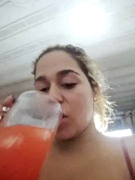 LaurenWelly  online show from 11-18-25, 12:37