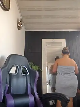 LaurenWelly  online show from 03-14-26, 09:10