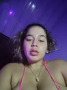 LaurenWelly  online show from 05-16-26, 10:36