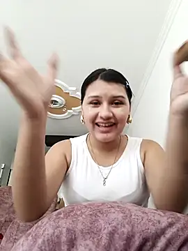 Snapshot of Nicky-7 chatting on 02-14-26, 05:13 Nicky-7 online show from 02-14-26, 05:13