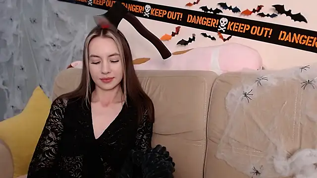 AmbrielHailey online show from 11-01-25, 10:09