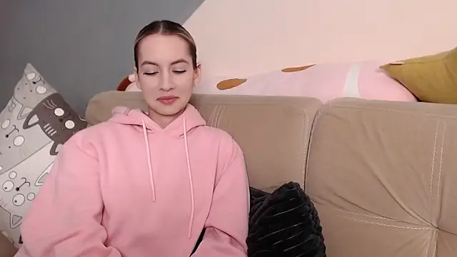 AmbrielHailey online show from 11-23-25, 01:26