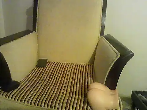 Snapshot of kallaviz chatting on 01-12-26, 06:36 kallaviz online show from 01-12-26, 06:36