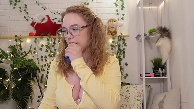 MonicaAsis online show from 09-11-25, 06:08