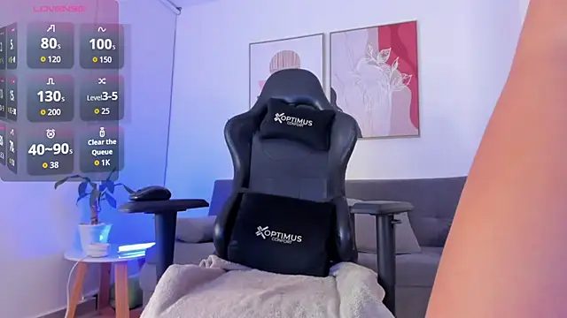 sofiiajones online show from 12-20-25, 02:58