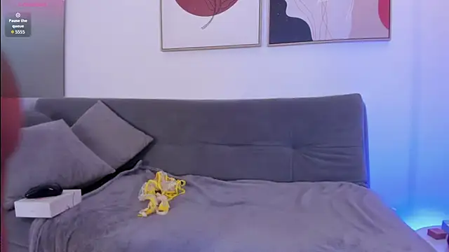 sofiiajones online show from 03-28-26, 03:51