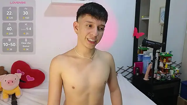 milky  boy  online show from 03-12-26, 09:52