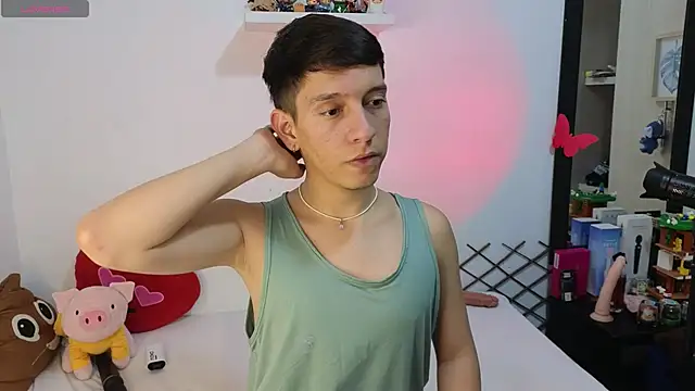 milky  boy  online show from 02-08-26, 04:54