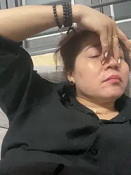 Snapshot of Cesywet chatting on 03-13-25, 12:02 Cesywet online show from 03-13-25, 12:02