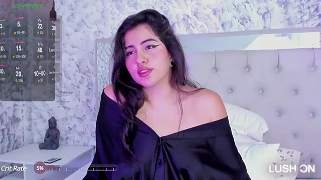 Snapshot of Megan_rossee chatting on 03-05-25, 02:01 Megan rossee online show from 03-05-25, 02:01