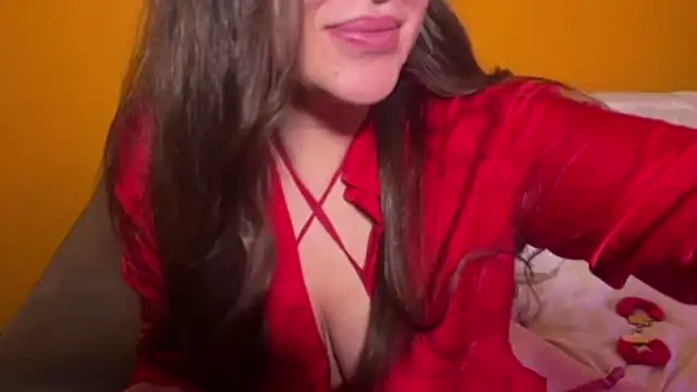 Elinatiranda online show from 05-20-26, 10:18