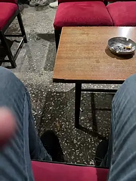 Snapshot of homidor chatting on 12-22-24, 04:48 homidor online show from 12-22-24, 04:48