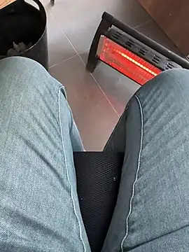 Snapshot of homidor chatting on 01-30-25, 01:09 homidor online show from 01-30-25, 01:09