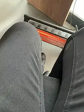 Snapshot of homidor chatting on 02-06-25, 09:53 homidor online show from 02-06-25, 09:53