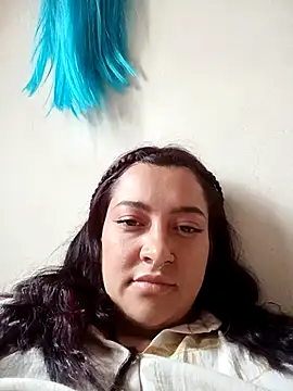 Snapshot of CORALINE_GREYM chatting on 10-20-25, 05:13 CORALINE GREYM online show from 10-20-25, 05:13